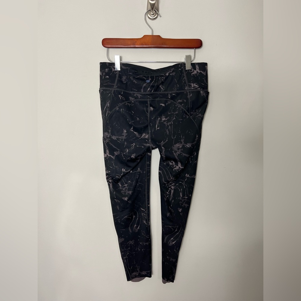 Athleta 7/8 Tights Velocity Stash Pocket Marble Leggings Black Medium 820 - Picture 7 of 10
